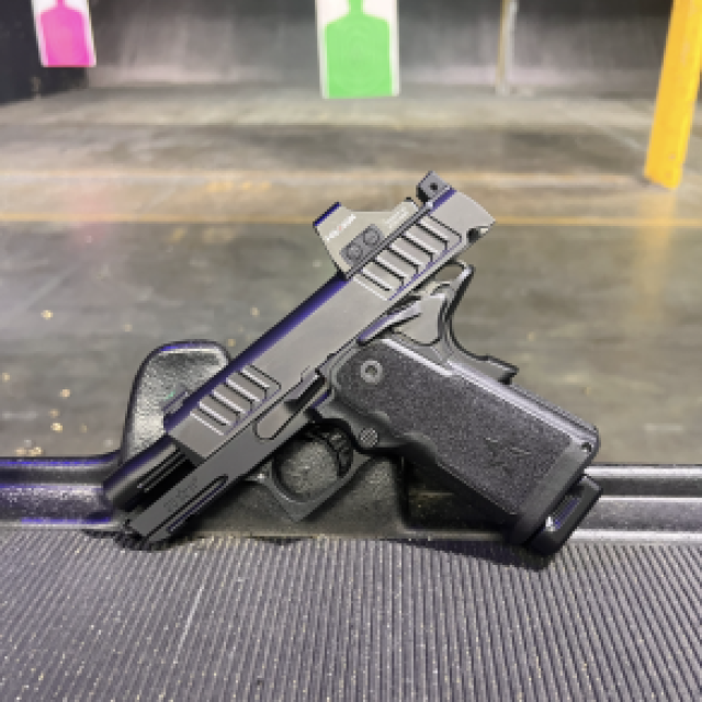 Staccato CS  con red dot y holster con todo lo que viene nueva “NO CAMBIOS”