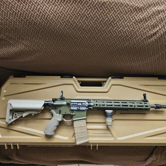 Daniel defense m4a1 riii odg de fabrica con frt15-l3