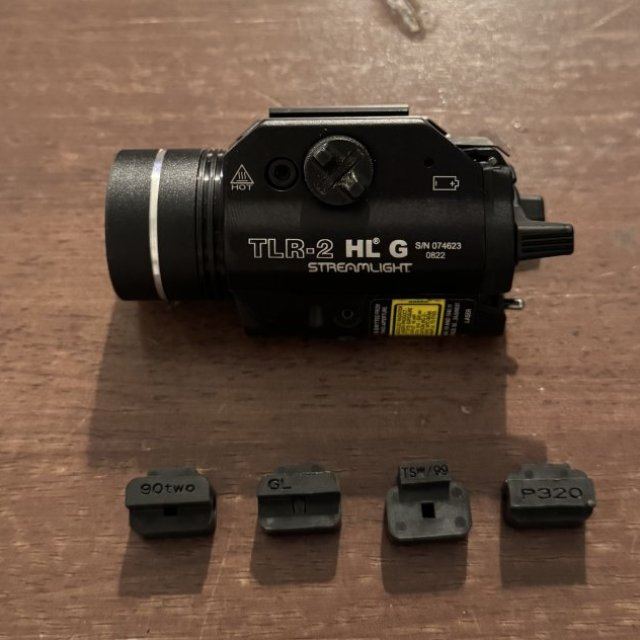 Streamlight TLR-2 HL G (Luz + Láser Verde)