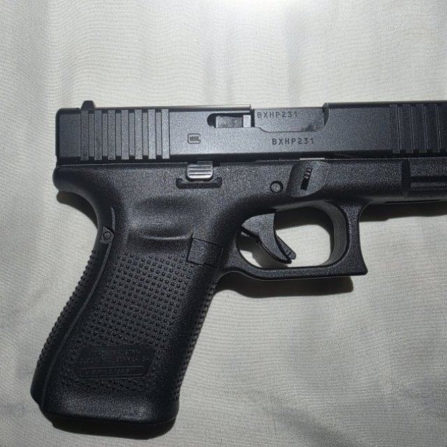 Glock 23