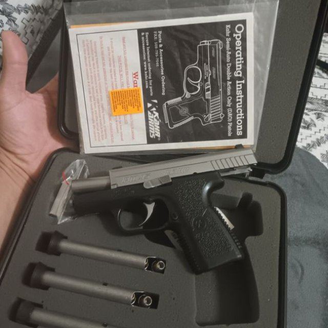 Pistola kahr. 45 y 9mm
