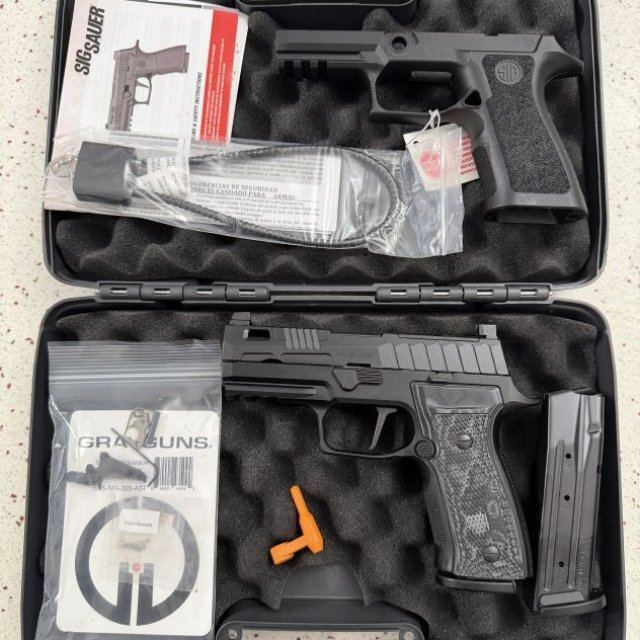 SIG SAUER AXG WILSON COMBAT  320 Custom Work 9MM
