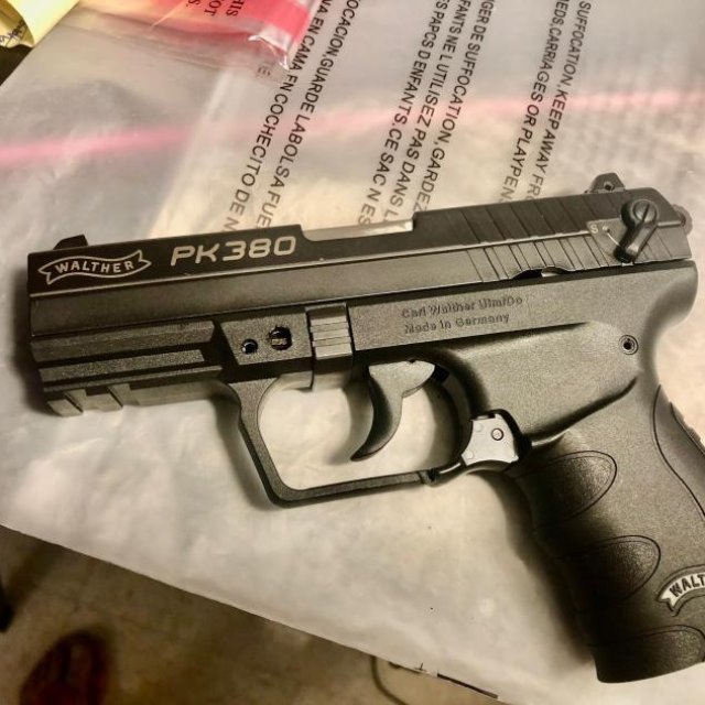 Se vende pistola Walther PK  .380