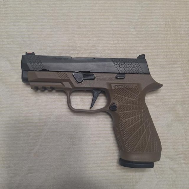 🔥 SE VENDE — SIG SAUER / WILSON COMBAT WCP320 🔥