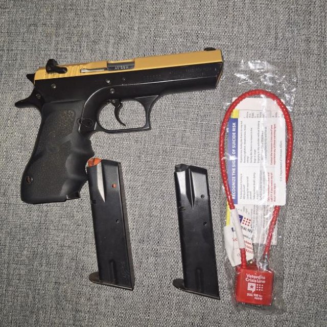 Baby Desert Eagle .40 s&w