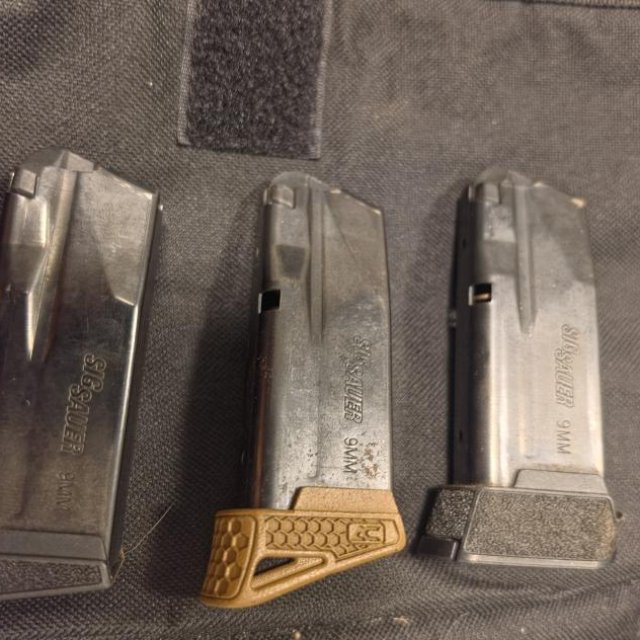 Mags Originales p365 2 de 12 FDE ext  y 1 de 10