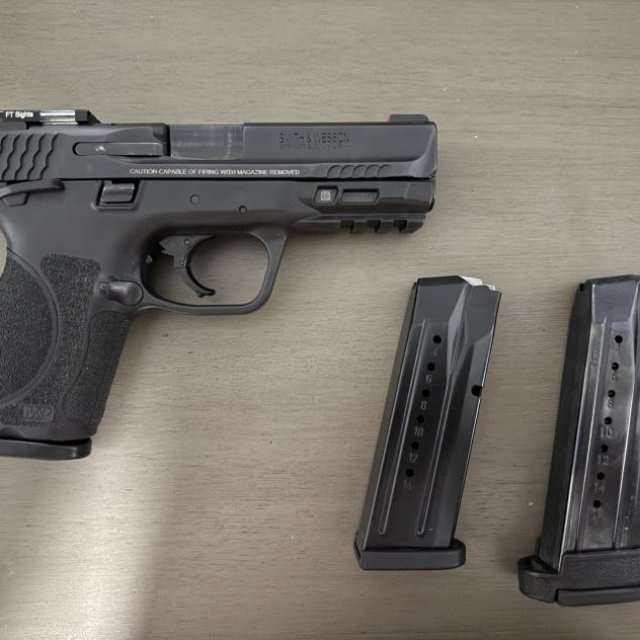 Smith & Wesson M&P9 2.0