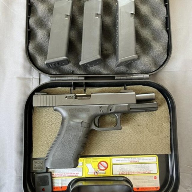 Glock 17