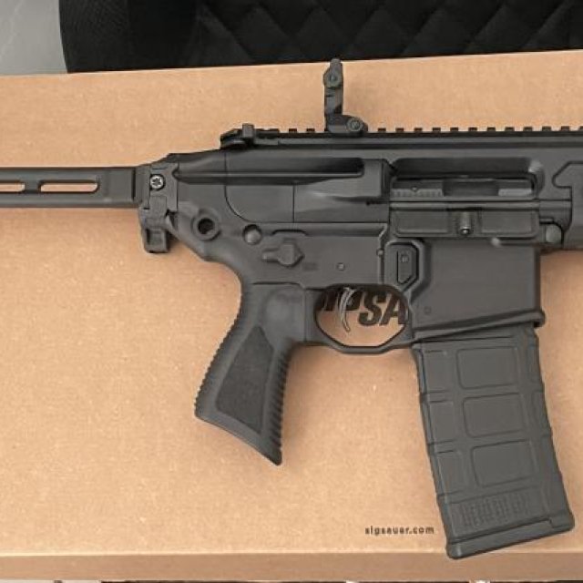 Pistol 5.56 sig sauer