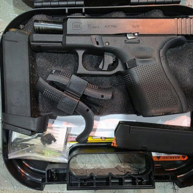 Glock 19 generacion 5 como nueva