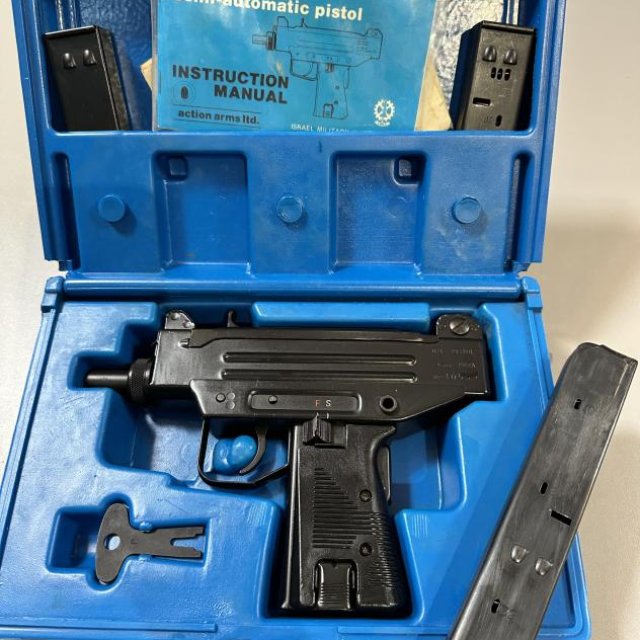 UZI Pistol IMI Israel