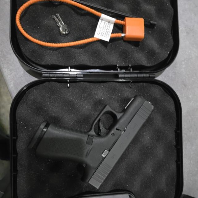 Glock 43x busco cambio y doy $ para ti