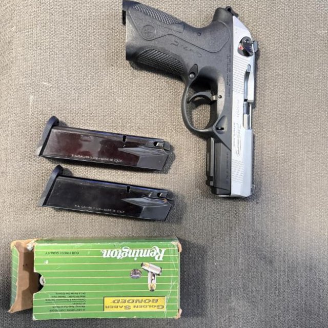baretta PX4 storm .40