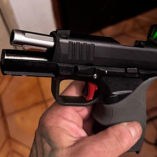 Springfield Hellcat Pro