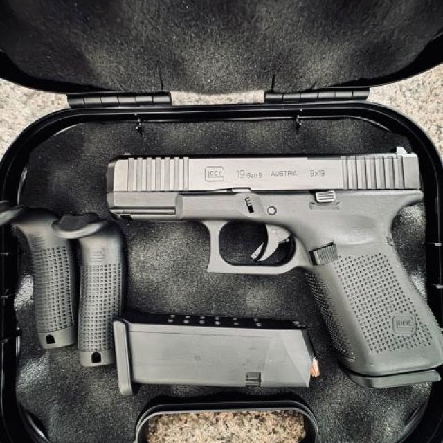 GLOCK 19 Gen 5 MOS