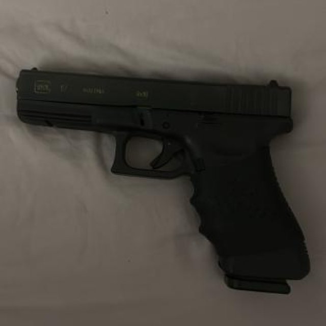 Glock 17