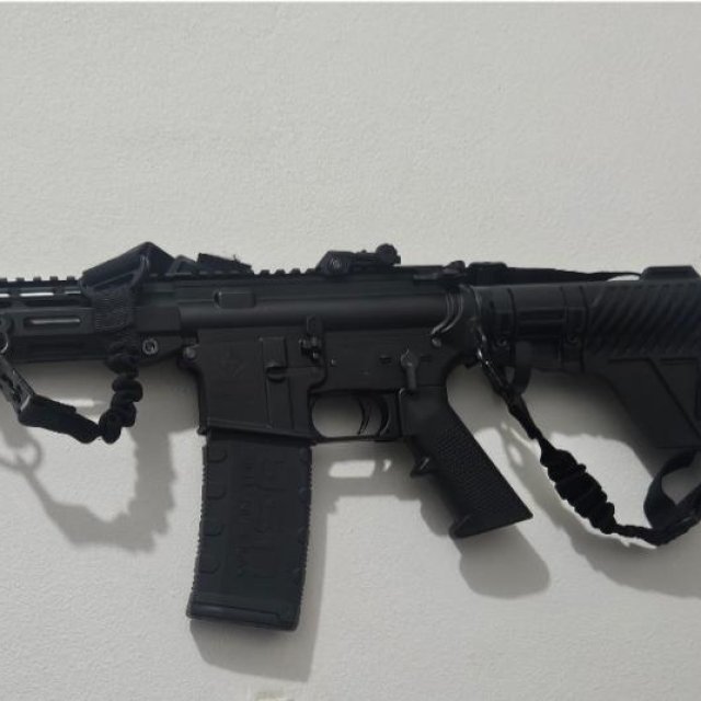 AR pistol