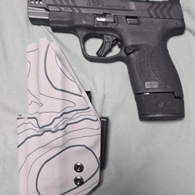 M&P 9 SHIELD PLUS