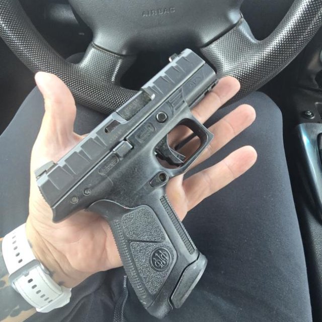 BERETTA APX 9MM