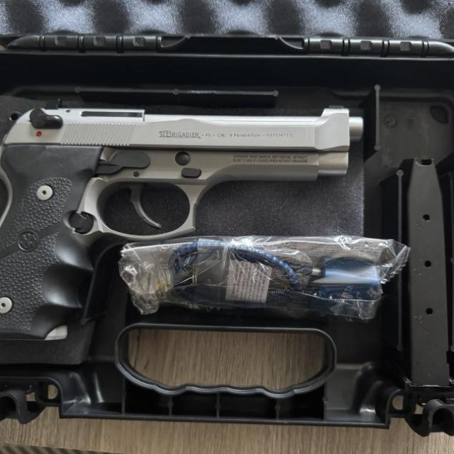 Beretta Brigadier 92FS Inox (nueva)