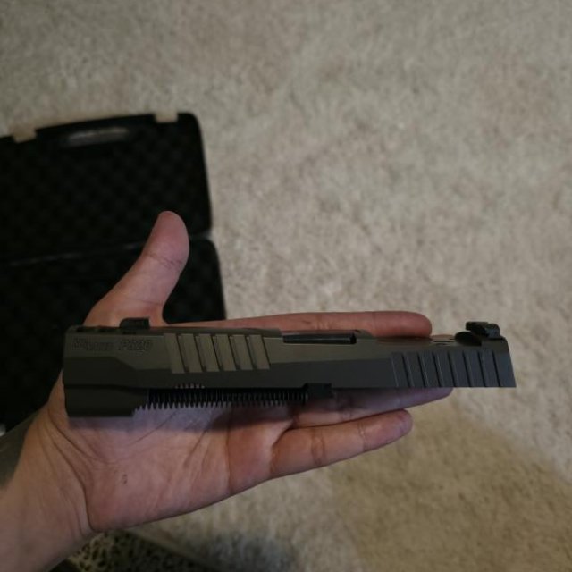 Slide de P320 AXG LEGION compensado