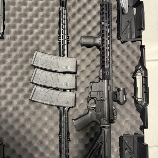 Aero Precision X15 AR15 16" M-LOK Magpul 30rd