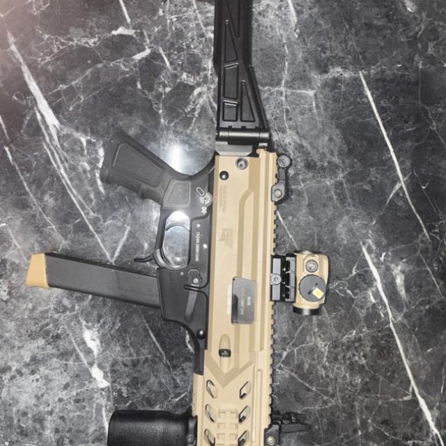 pistol G force 9x19
