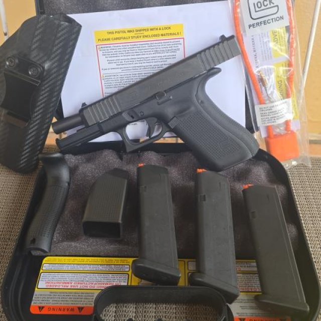 Glock 17 g5