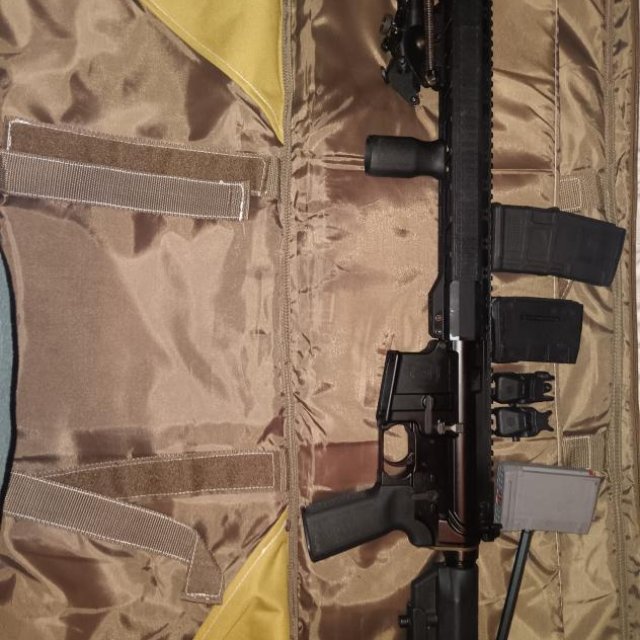 Radical 16pulg en Aguadilla con 3 cargadores y 1 set de iron sight