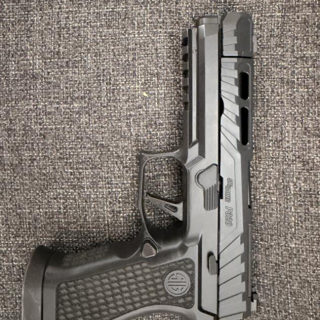 Sig 320 Spectre comp