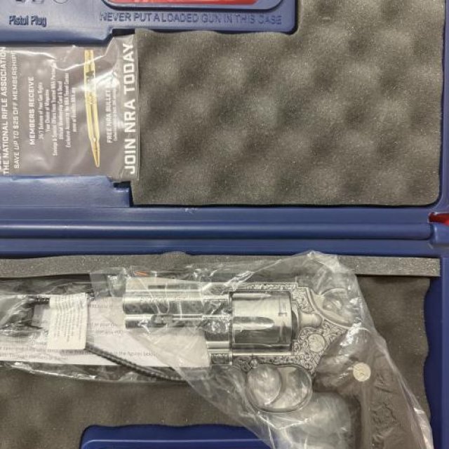 Colt Python Grabado Nuevo