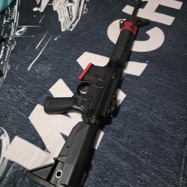 Se vende Rifle Multi Calibre Springfiel Armory Saint