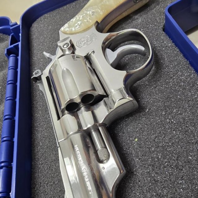 Revolver Smith & Wesson Mod. 66-2