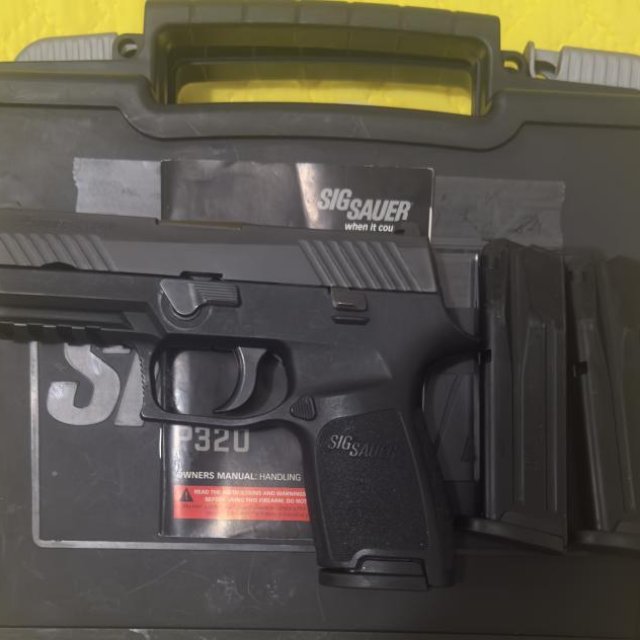 Sig Sauer 9mm