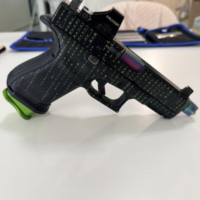Glock G19 Gen5 “MATRIX”