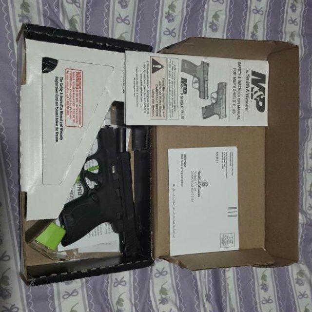 Smith & Wesson  MP9