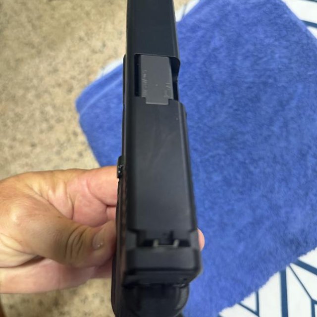 Glock 23 5 generación no es mos