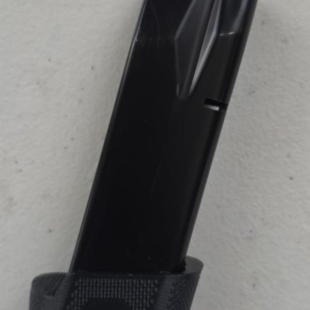 Magazine de Taurus G3c de 15 Round con extensión para que no sevea fea.