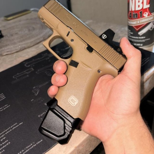 Glock 43x MOS coyote límited edition