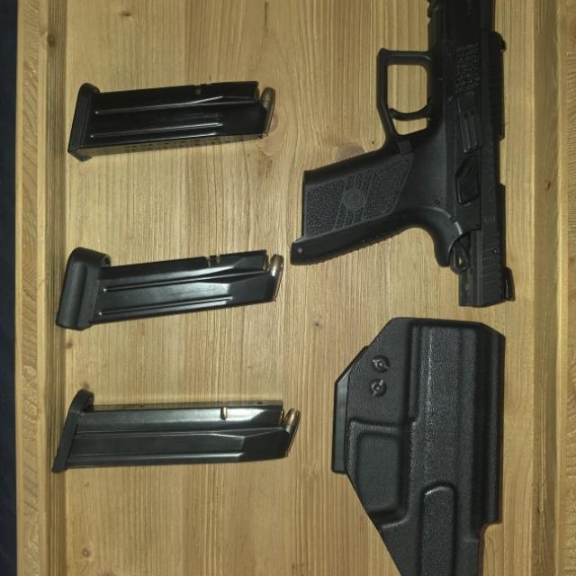 CZ P-07