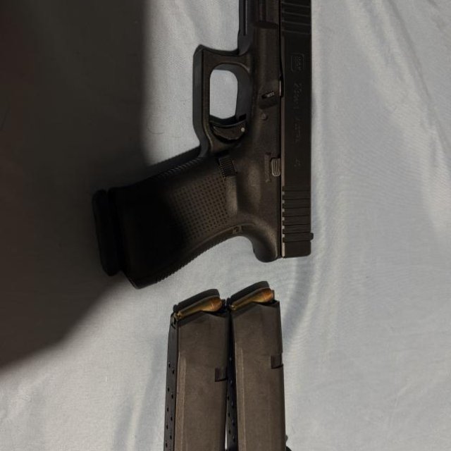 Glock .23 calibre 40 5ta gen