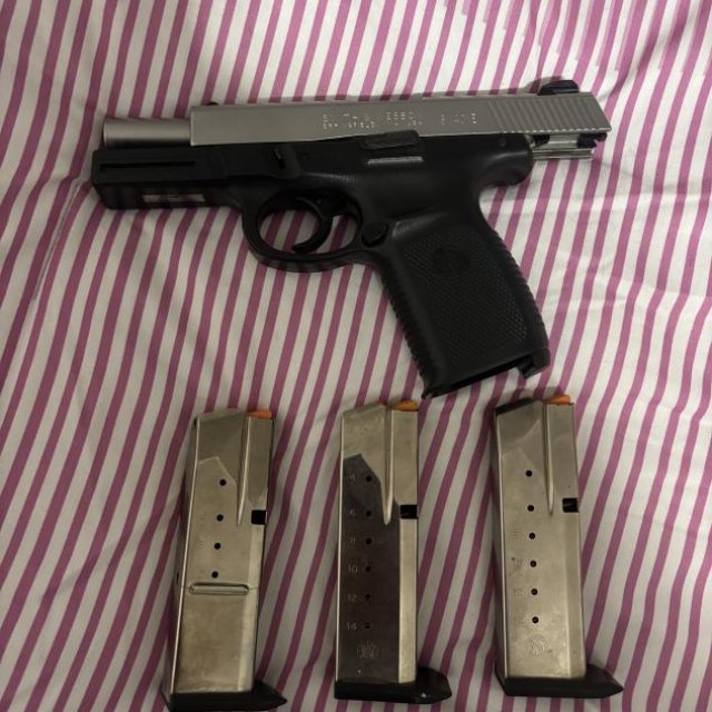 S&w .40VE
