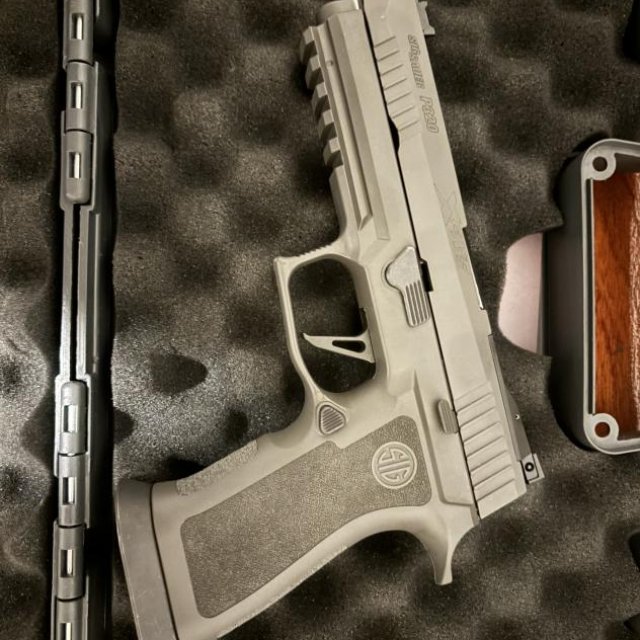 SIG P320 X5 Legion