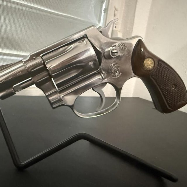 Smith & Wesson Model 60 no dash