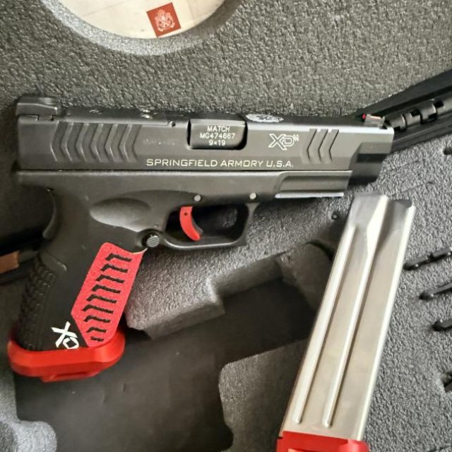 Springfield XDM 9mm