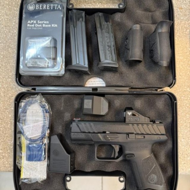 Beretta APX A1 Compact