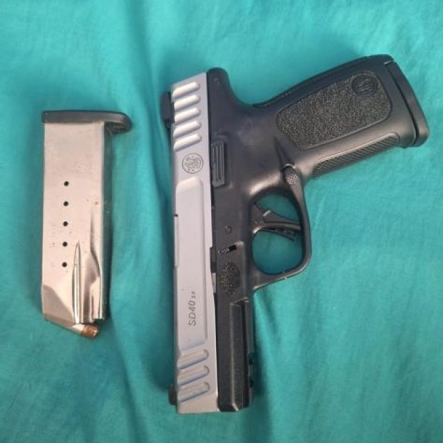 Smith and Wesson SD40 (Cal .40)