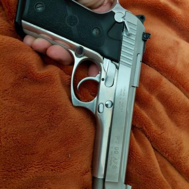 Vender pistola