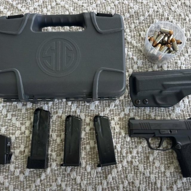 Sig Sauer P365 x con magazine extendido
