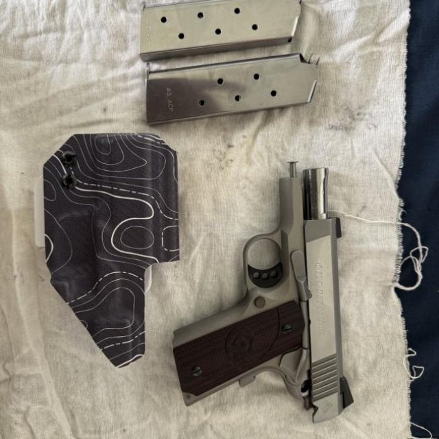 Colt Defender 45